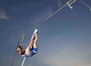 九游体育-德甲争冠战之夜，加维展现巨星价值，一球定乾坤