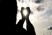 九游娱乐官方-湖人绝地反击快船，詹姆斯高光表现引领逆转奇迹