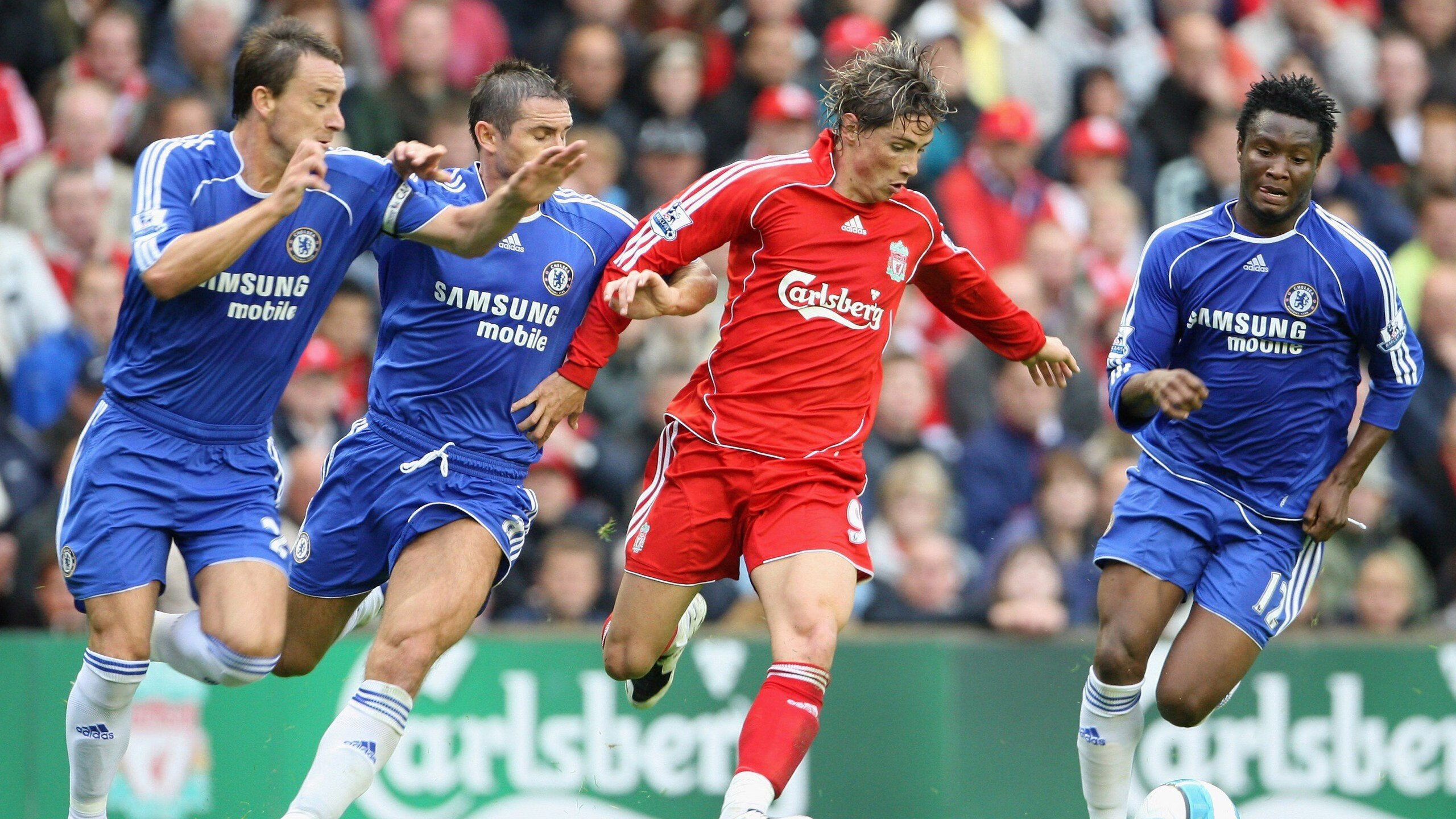 赛道终章,保罗关键回合不手软,F1年度争冠之夜铸就传奇