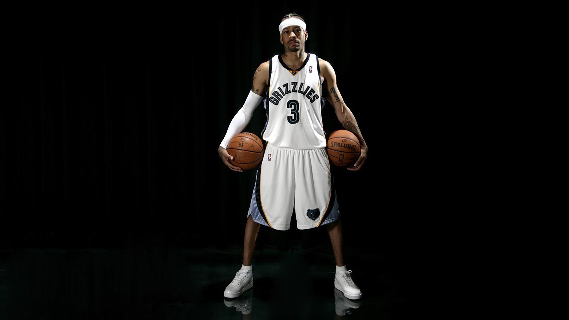 奥运周期关键战焦点战,上海队单节拉开雷霆,战术执行力成制胜密码